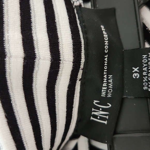 INC 4/$10 - Picture 6 of 7